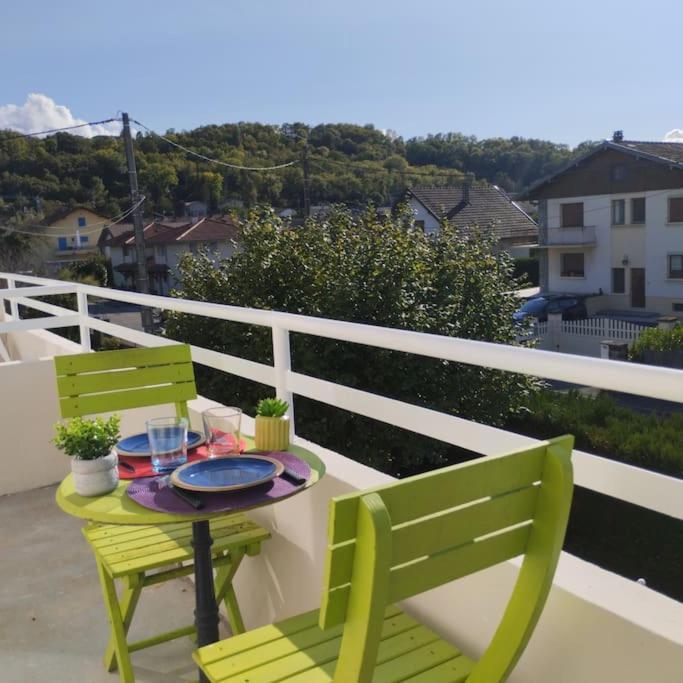 Appartement Verdoyant Au Bord Du Lac Leman Entre Evian Et Thonon Dans Une Villa Амфион-ле-Бен Экстерьер фото