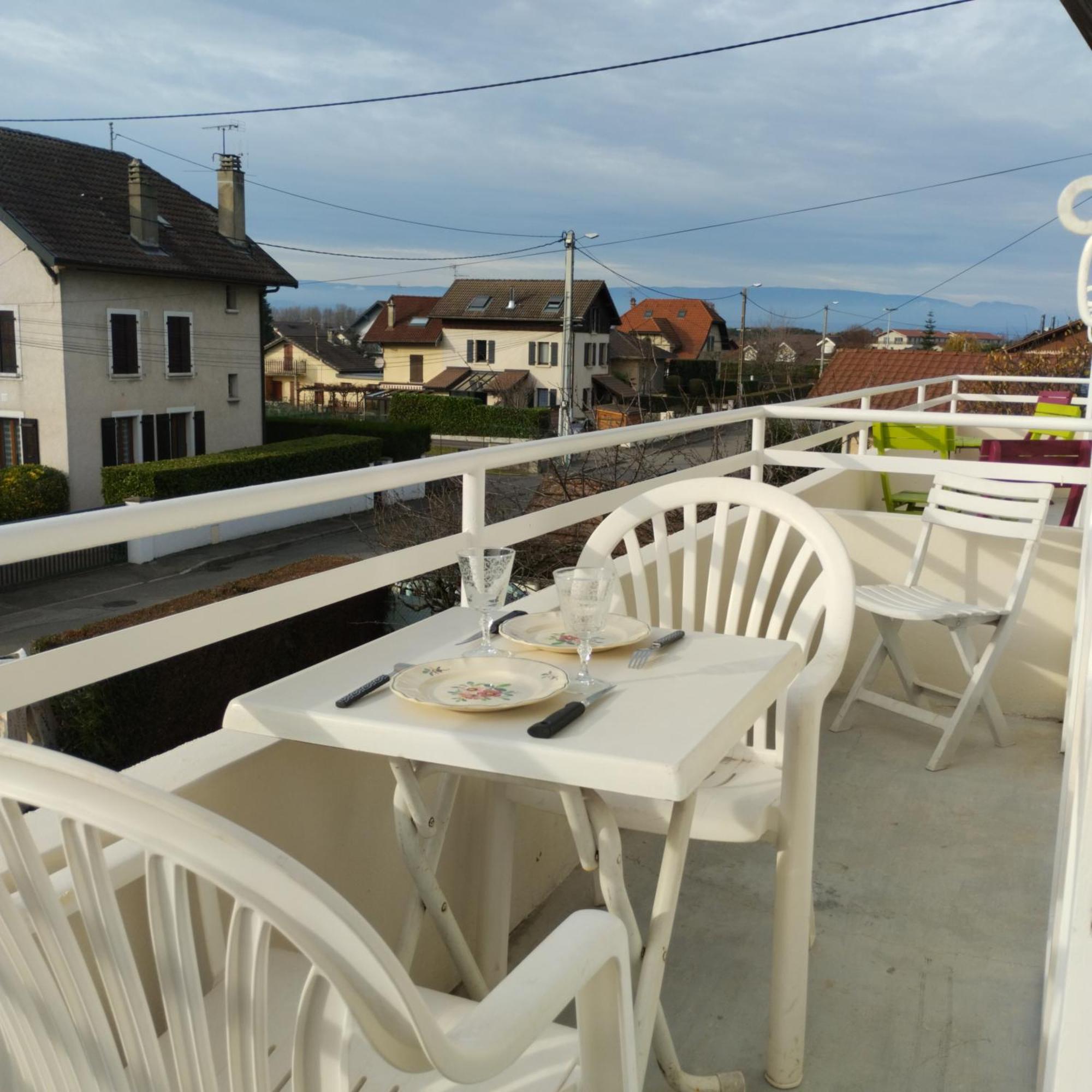 Appartement Verdoyant Au Bord Du Lac Leman Entre Evian Et Thonon Dans Une Villa Амфион-ле-Бен Экстерьер фото