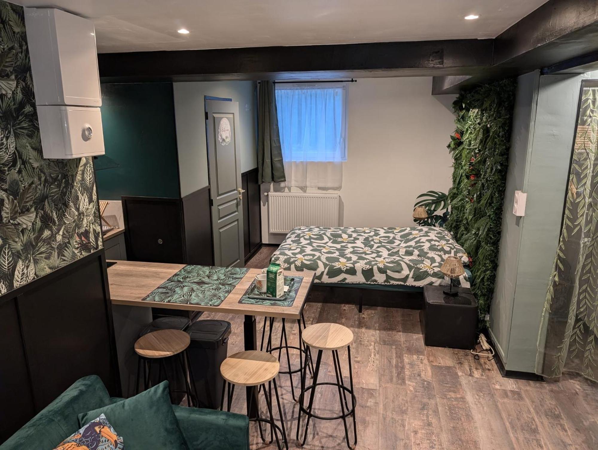 Appartement Verdoyant Au Bord Du Lac Leman Entre Evian Et Thonon Dans Une Villa Амфион-ле-Бен Экстерьер фото